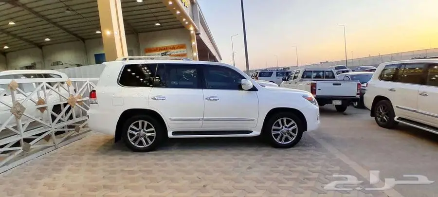منوة المستخدم LX570 سعودي السعر 150 1