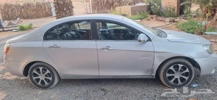 Geely EC7 3