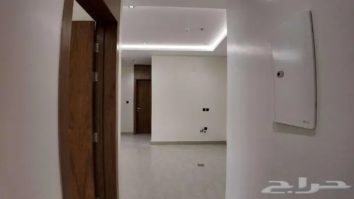 شقق فاخرة للبيع في حي اليرموك 7