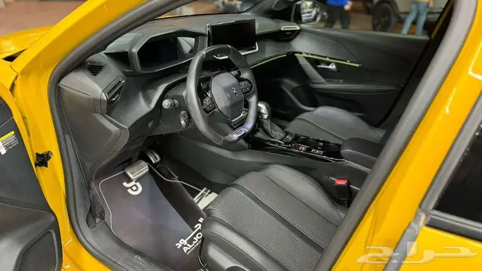 2023 بيجو 208 GT 9