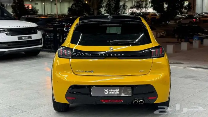 2023 بيجو 208 GT 6