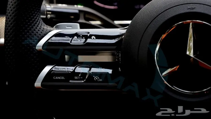2025 Mercedes-Benz GLC200 COUPE 4MATIC GCC 11