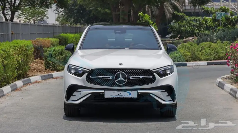2025 Mercedes-Benz GLC200 COUPE 4MATIC GCC 3