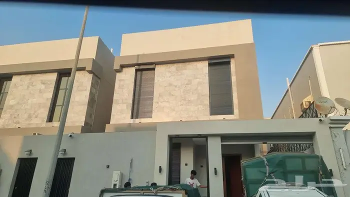 شتر نوافذ يدوي وكهربائي 21