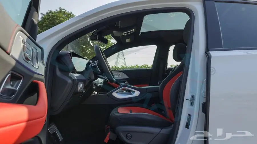 2024 MERCEDES GLE 53 AMG 4MATIC PLUS COUPE GCC 0Km 7