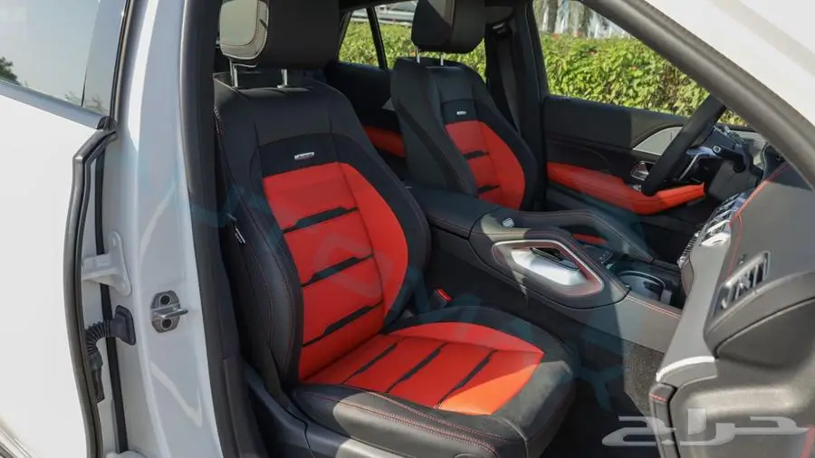 2024 MERCEDES GLE 53 AMG 4MATIC PLUS COUPE GCC 0Km 33