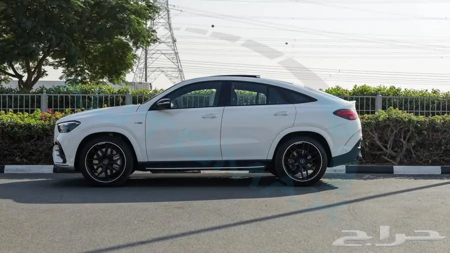 2024 MERCEDES GLE 53 AMG 4MATIC PLUS COUPE GCC 0Km 40