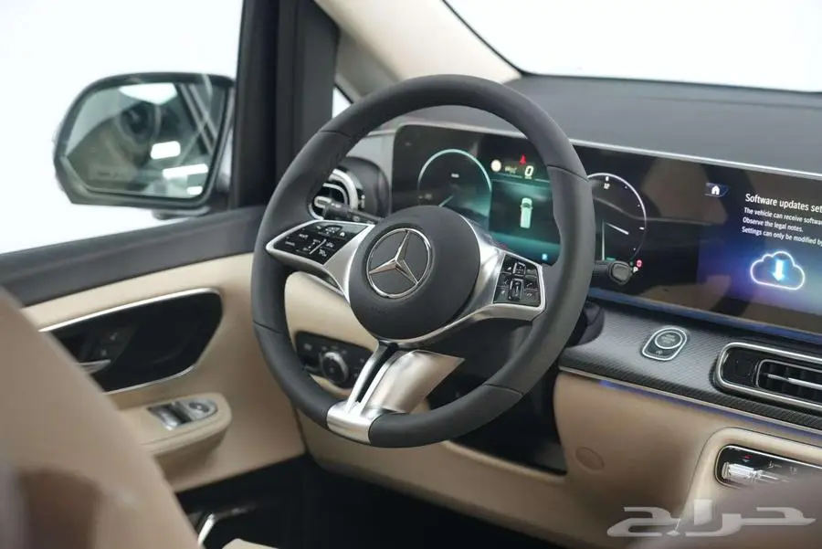 مرسيدس V 300 AMG موديل 2025 أصفار خليجي أزرق أبيض 10