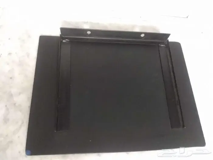 رف قزاز لون اسود على أزرق غامق 2