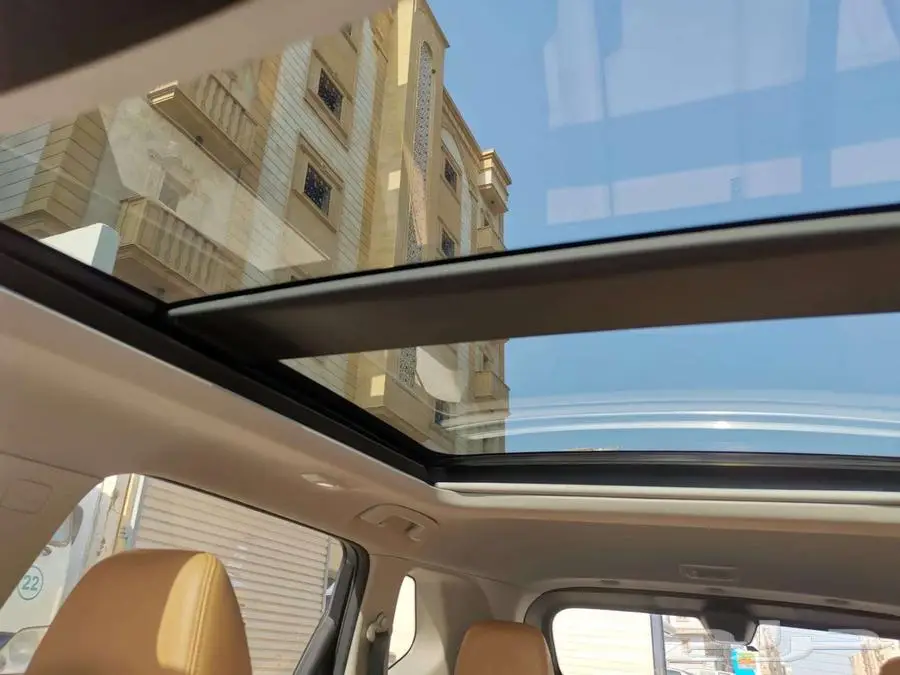 نيسان اكس تريل 2023 فل كامل SL 8