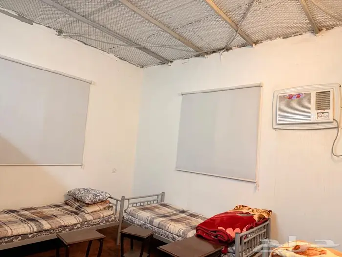 ارض مساحة 4500 مع استراحة مجهزه بالكامل للايجار السنوي 20