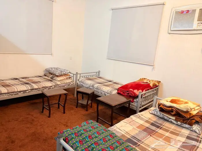 ارض مساحة 4500 مع استراحة مجهزه بالكامل للايجار السنوي 25