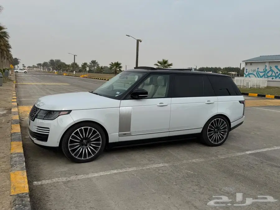Range Rover 2020 LWB Vogue 7