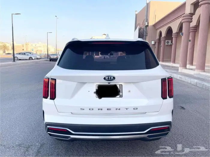 للبيع كيا سورنتو 2021 ديزل الاحساء 6 مقاعد 3