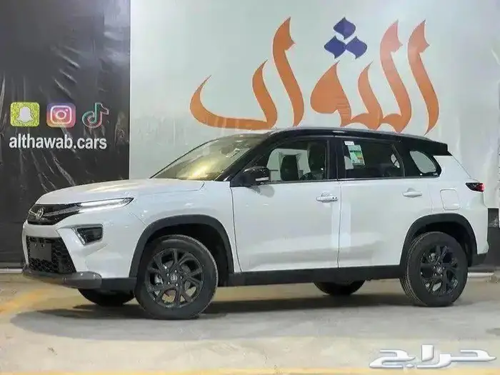 تويوتا اوربان كروزر GLX 2024 فل بانوراما جلد بروجكتر سعودي 0