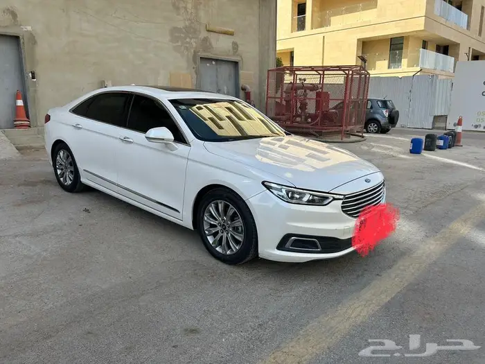 فورد تورس ترند 2021 ابيض لؤلؤي اول مالك 1