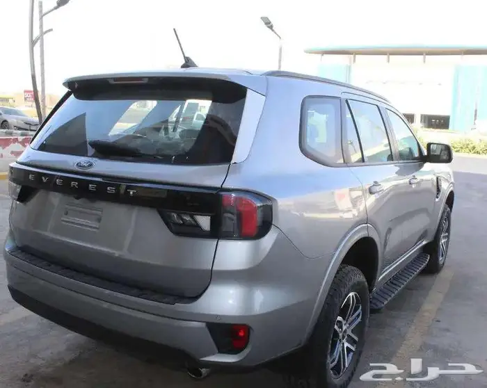 فورد ايفيرست استندر XLS 2024 وكاله 7