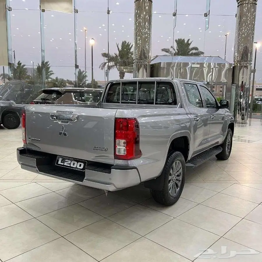 ميتسوبيشي L200 GL - غمارة واحدة ديزل 2024 وكاله 5