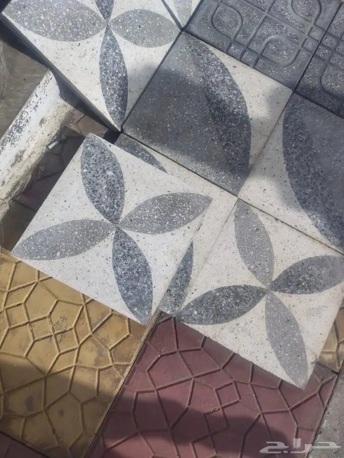 صبات خرسان سفتي درابزين بلدورة بلاط ارضيات قواعد اعمدة انارة 9