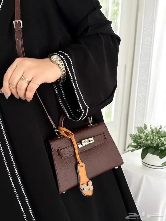 شنط هرمز شانيل دي جي سان لوران جي دبليو 30