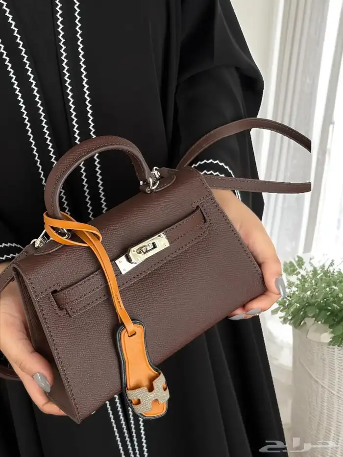 شنط هرمز شانيل دي جي سان لوران جي دبليو 27