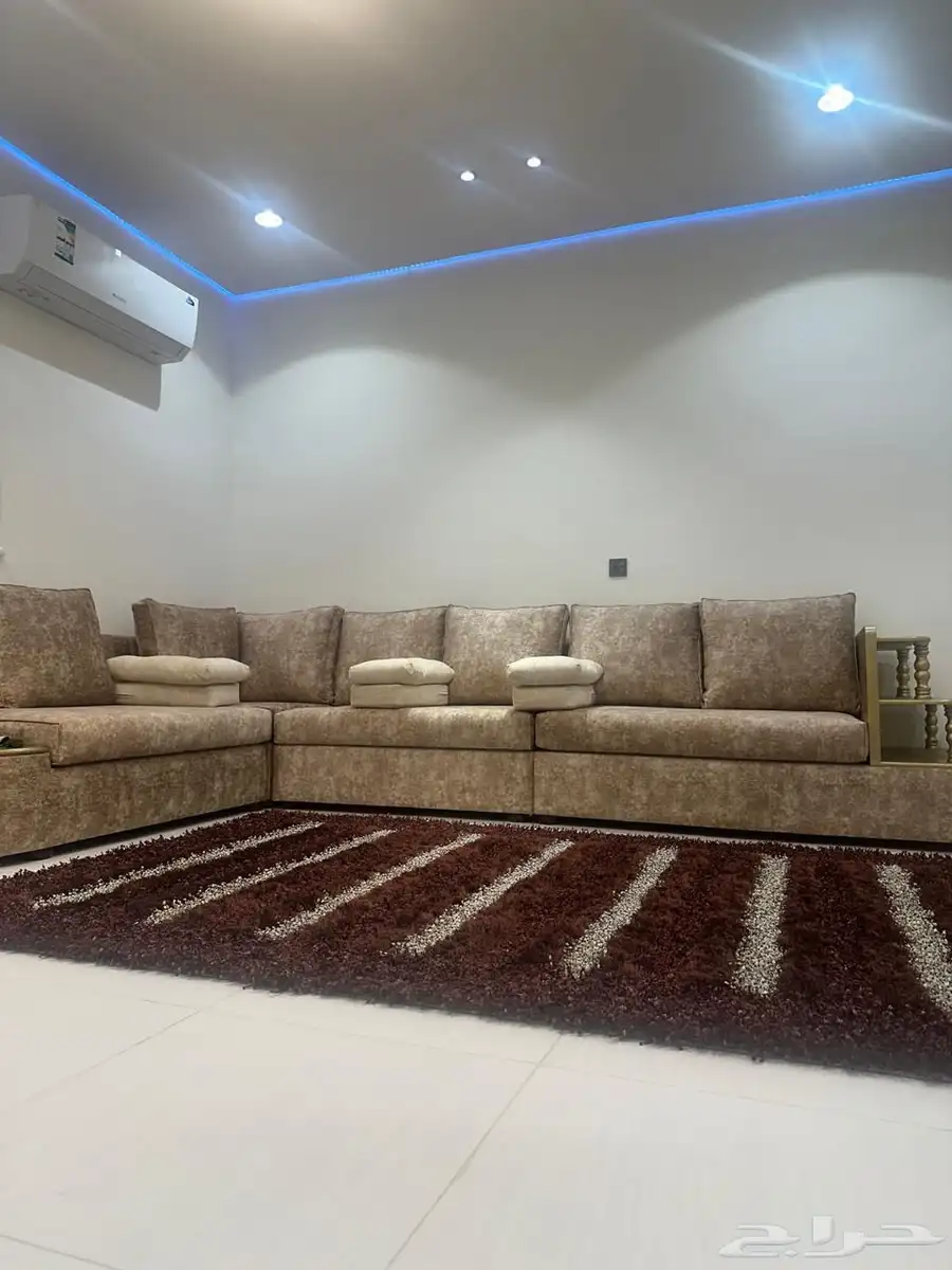 شقق جديدة للإيجار الباحة -العقيق - حي المطار 7