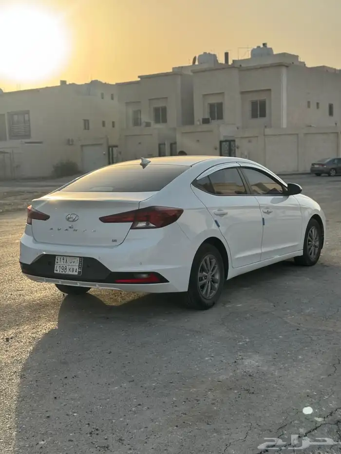 للبيع أفانتي انترا 2020 9