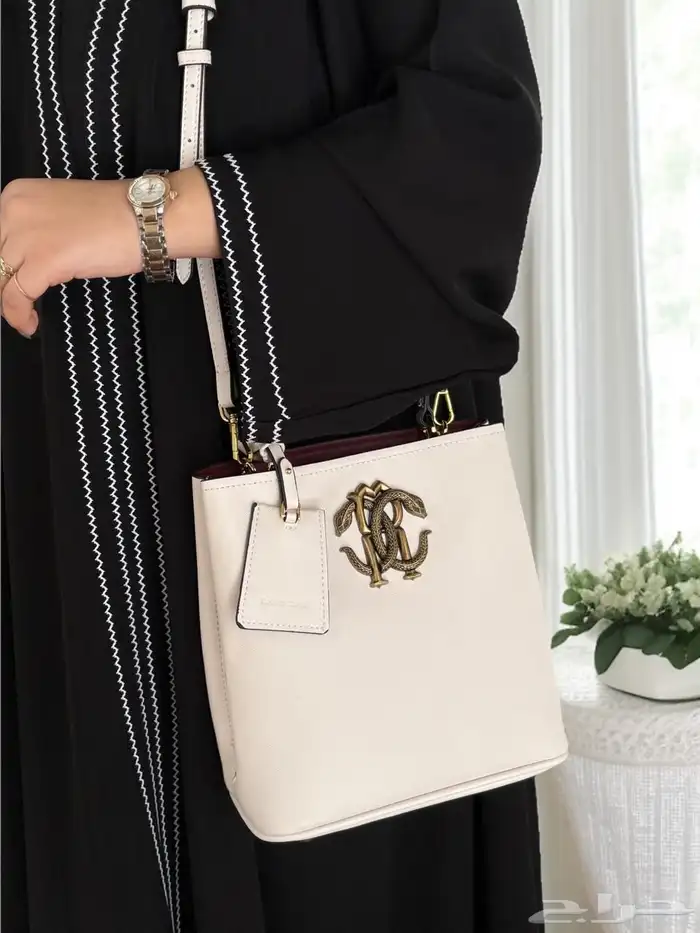 شنط هرمز شانيل دي جي سان لوران جي دبليو 32