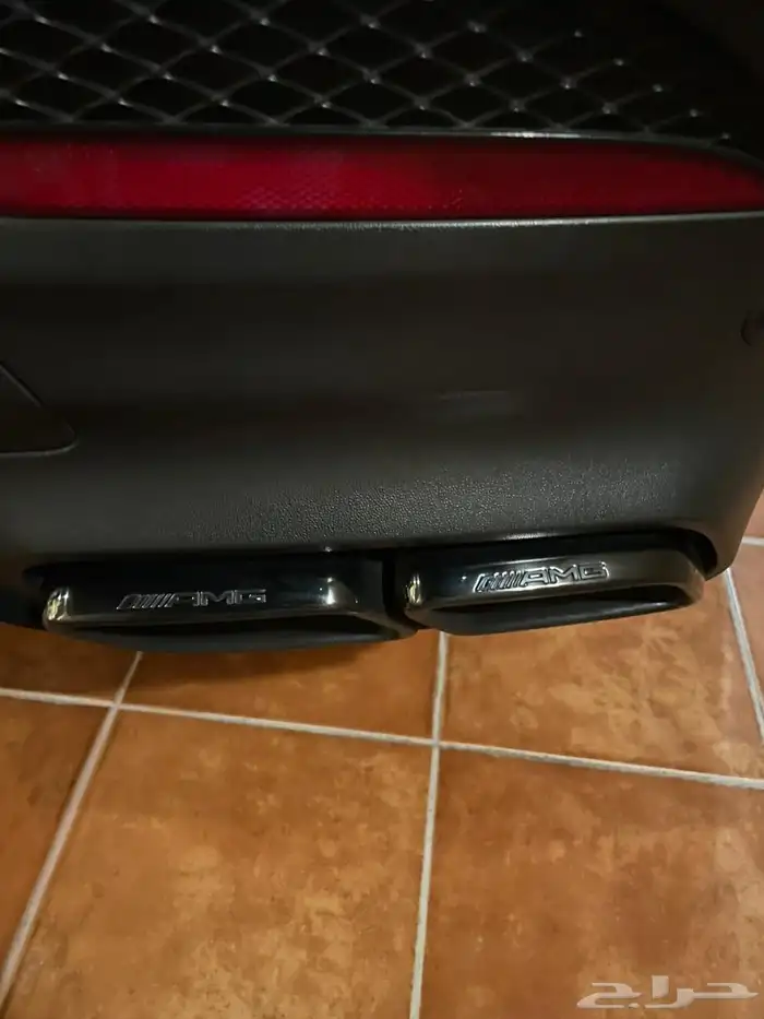 للبيع GLE 63s أحمر غامق 2016 10