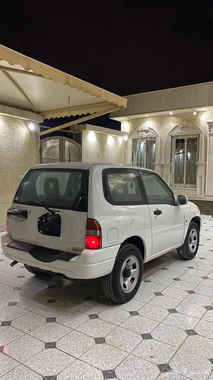 جيب سزوكي فيتارا 2002 1