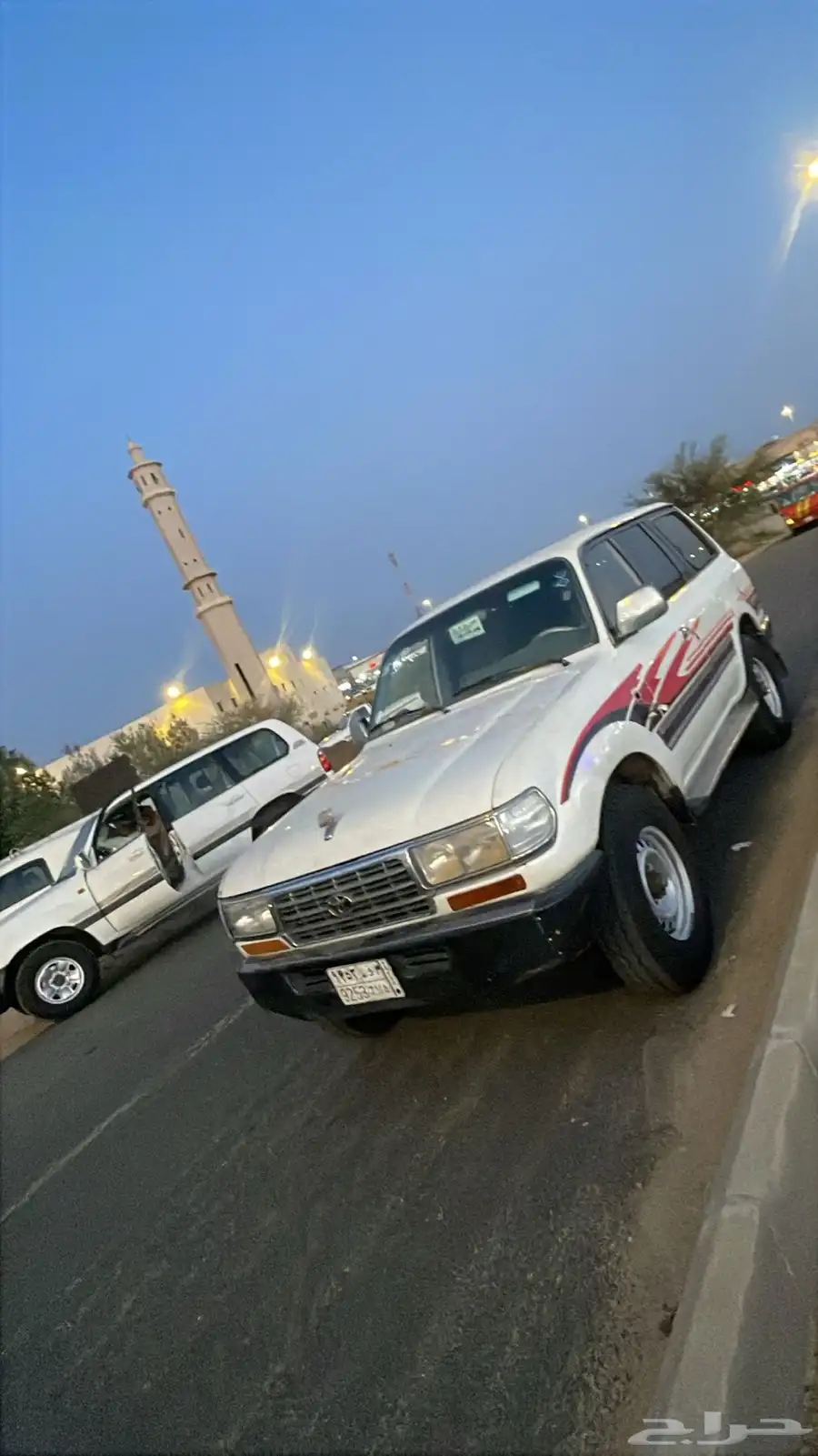 لاندكروزر 1