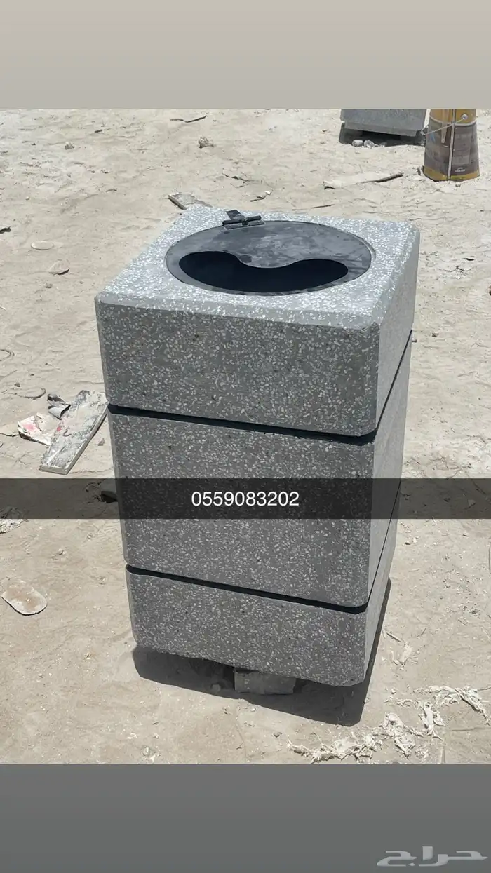 كراسي خرسانية وحاويات واحواض للحدائق 11