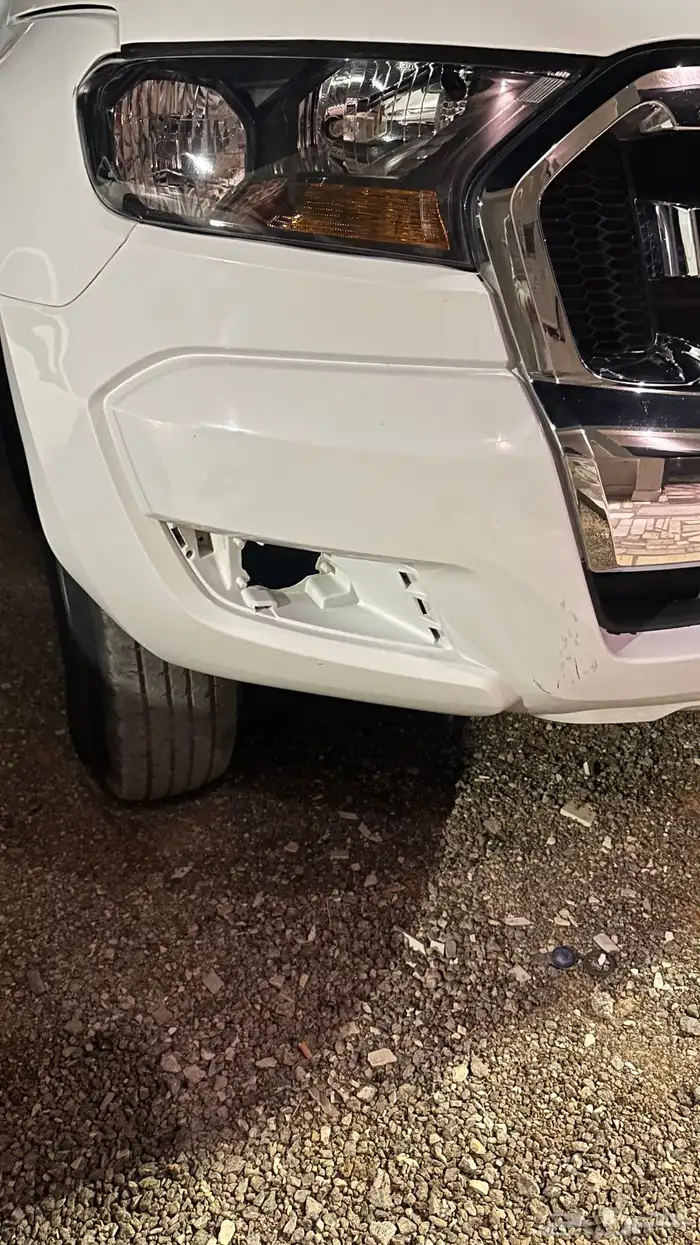 شبك وصدام فورد رينجر 0