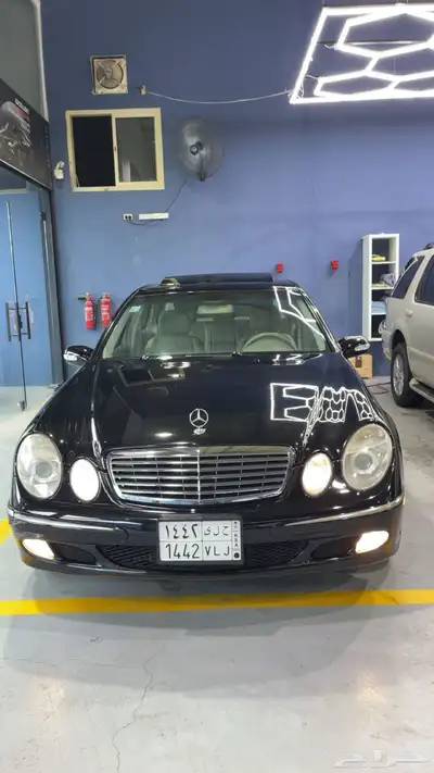 للبيع مرسيدس اي مديل 2006 350الون اسود البدي في رشوش متفرق 3