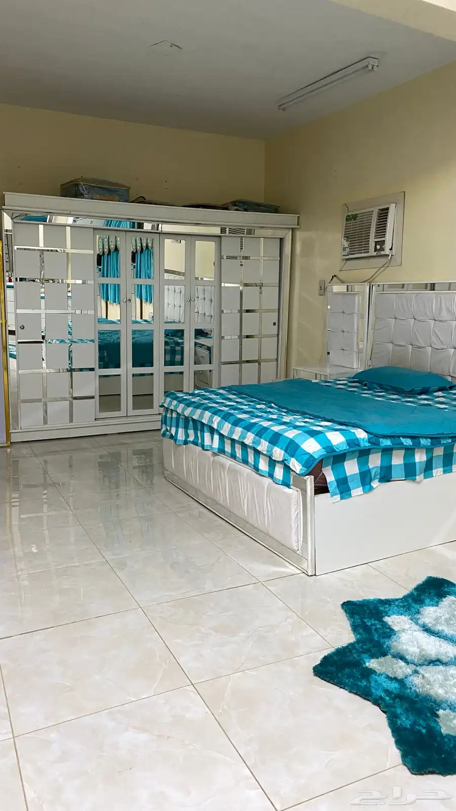 غرفه نوم بيضاء 1