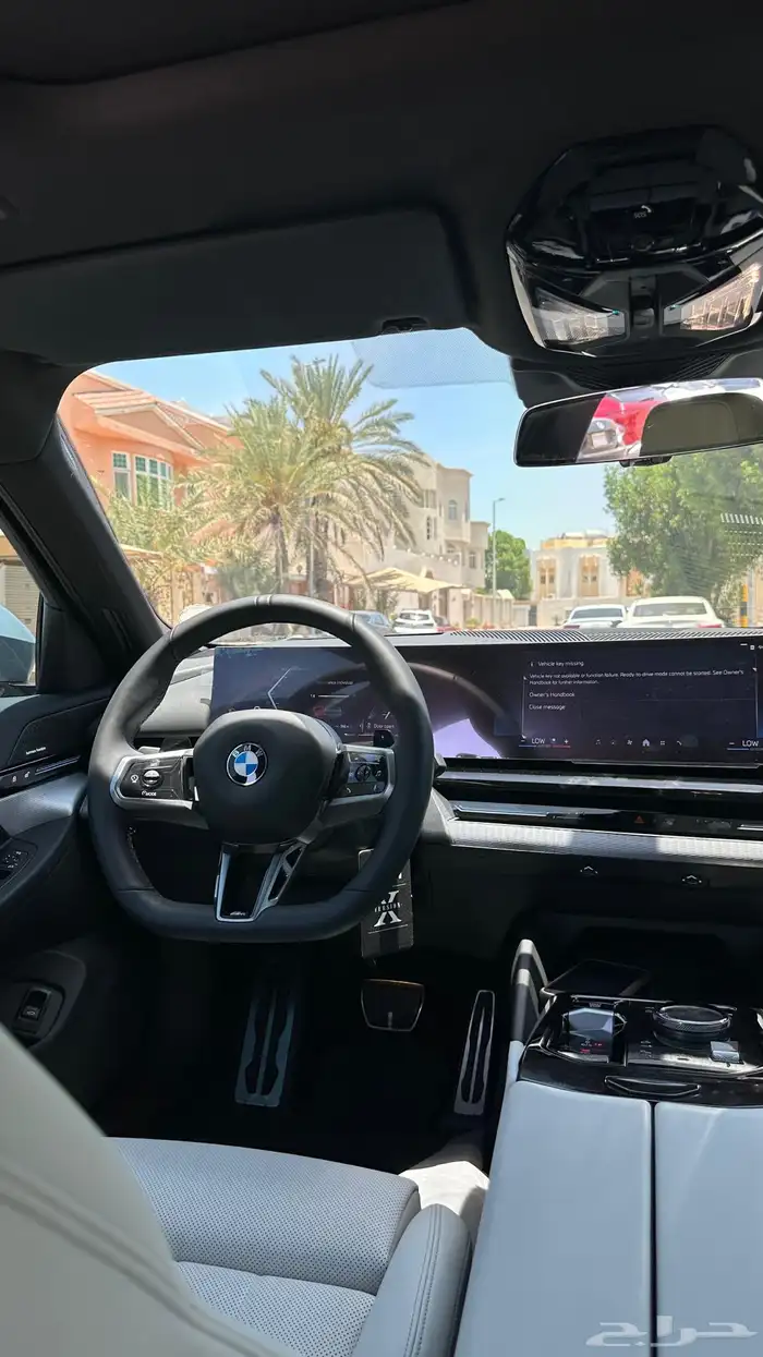 تم البيع BMW 520i M kit 2024 6