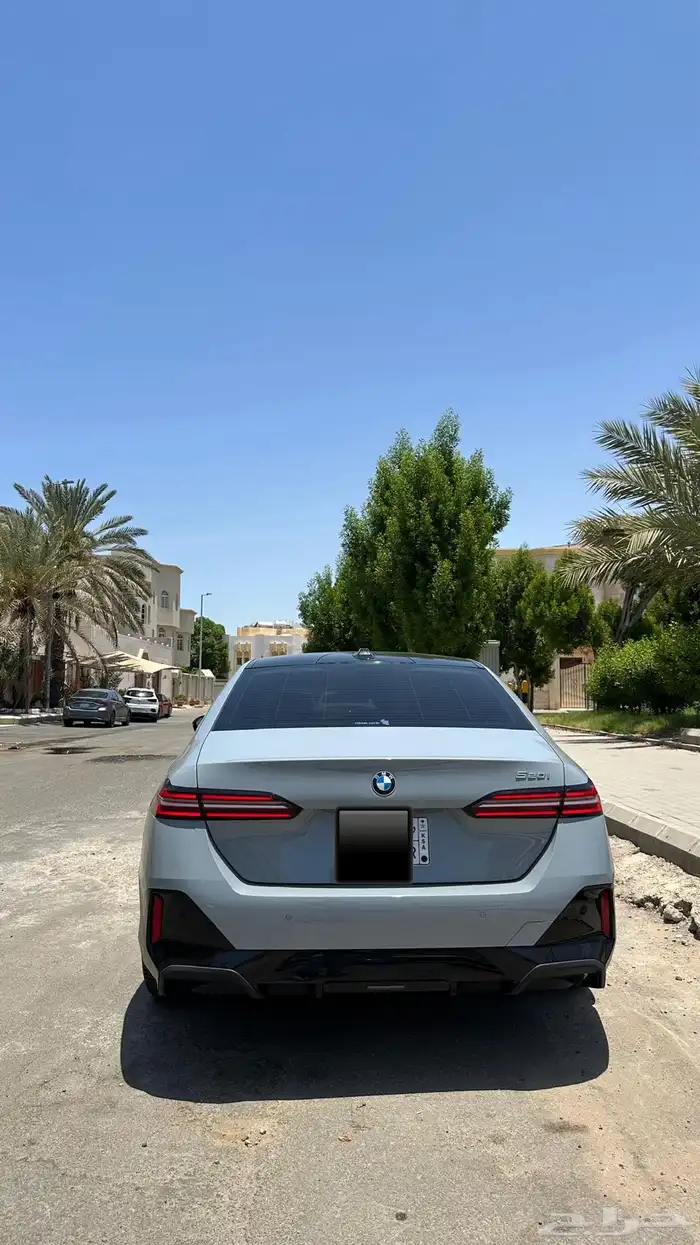 تم البيع BMW 520i M kit 2024 2