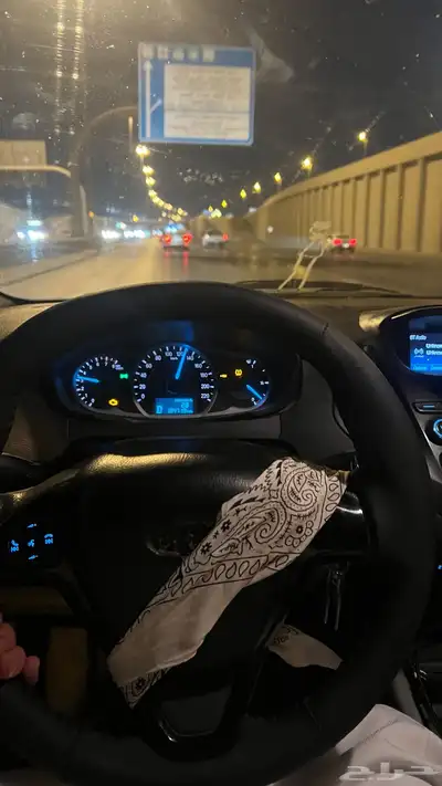 فورد فيجو 12
