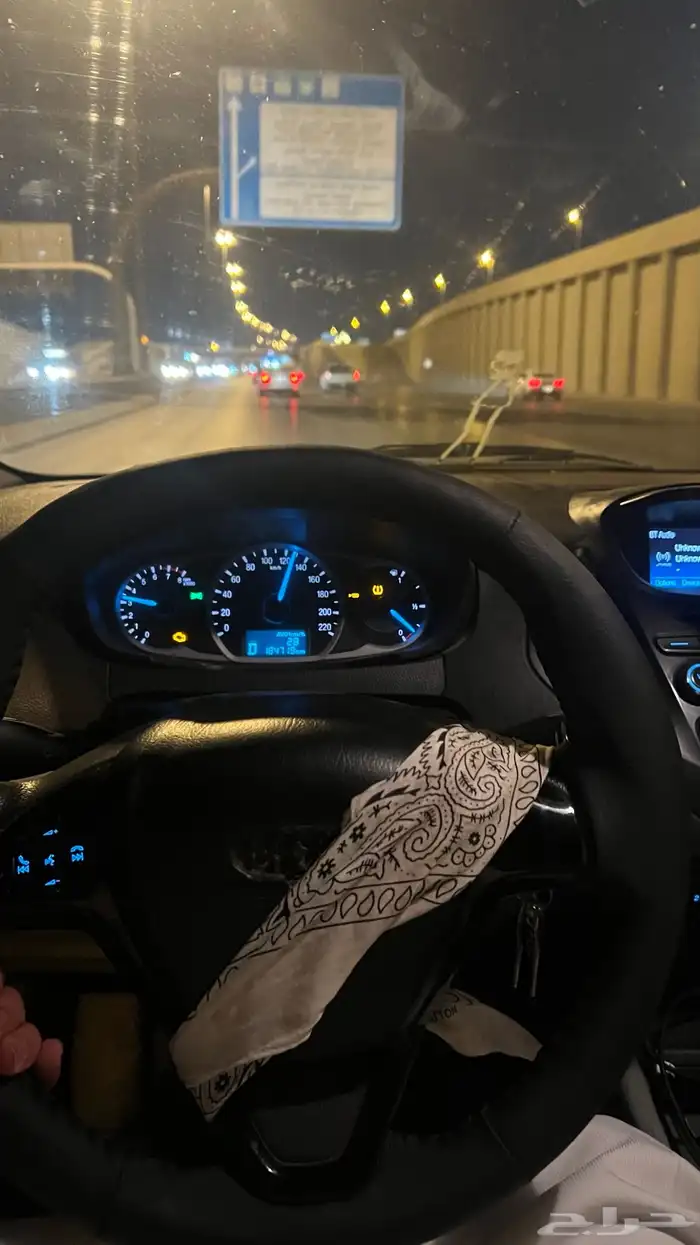 فورد فيجو 12