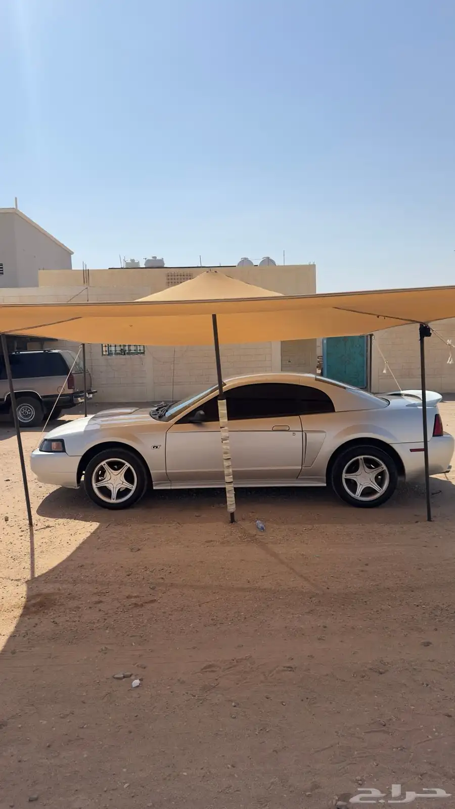 للبيع موستنج موديل V8 2000 قير عادي 0