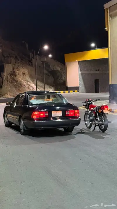 لكزس 400 2