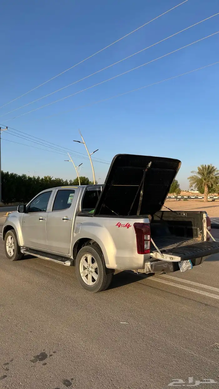 لتواصل   وتساب فقط 9