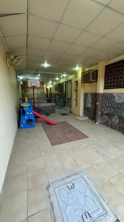 للبيع فلة سكنية على شارع 30م 3