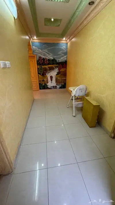 للبيع فلة سكنية على شارع 30م 17