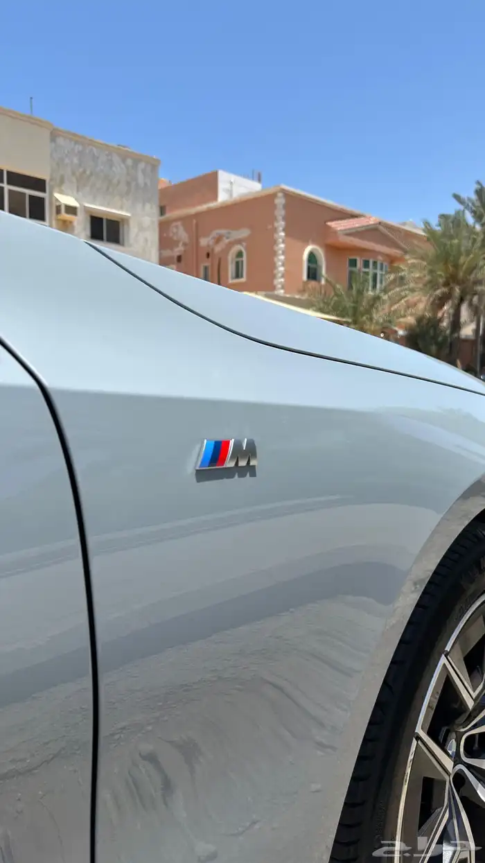 تم البيع BMW 520i M kit 2024 4