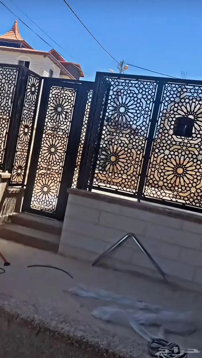 مظلات بديل خشب   سواتر حديد 10