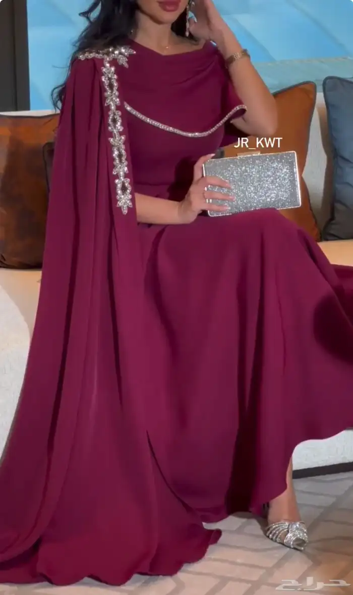فستان المصممة الكويتية JR 0