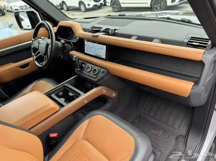 لاند روفر ديفندر اكس Land Rover Defender X SUV موديل 2022 10