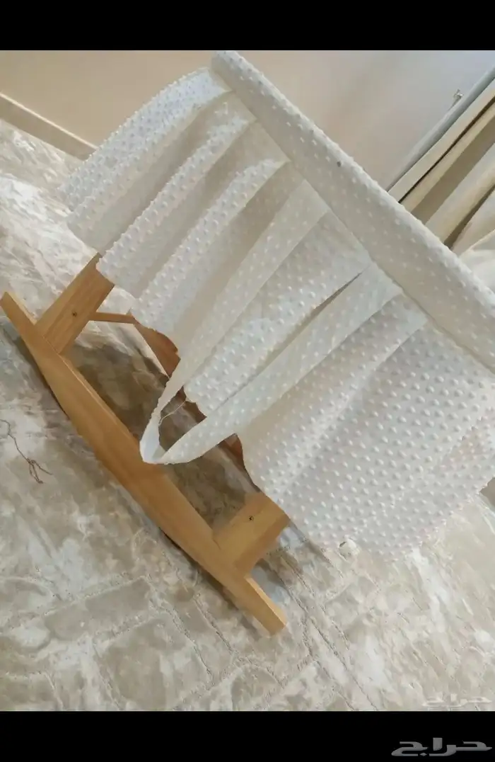 سرير اطفال 0