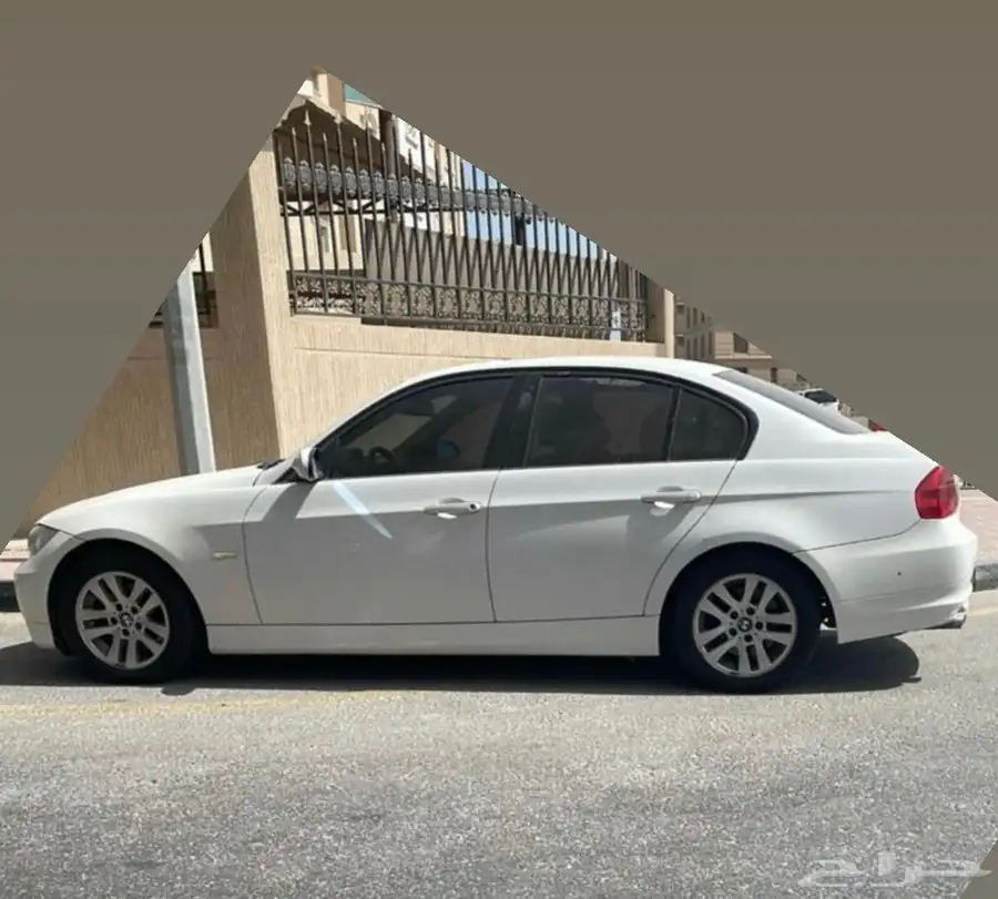 BMW -321i تشليح 1